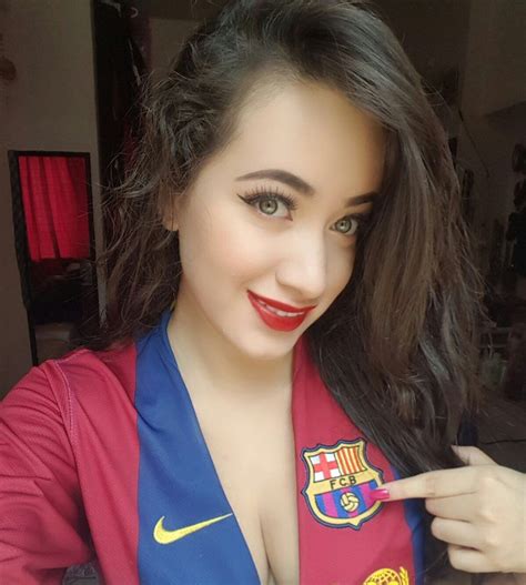 chicas guapas barcelona|Chicas Guapas De Barcelona (@ladiesbcn)